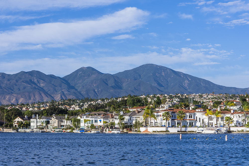 If you’re moving to Orange County, you have beautiful views of mountains and lakes to look forward to.
